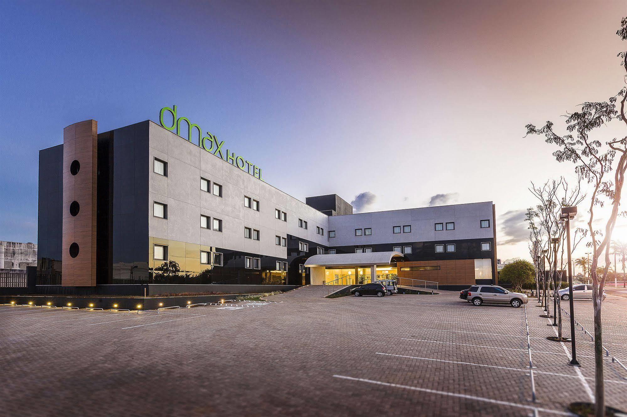 Dmax Hotel Marilia Exterior photo